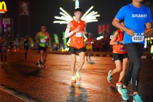 BIB: 2376, 40551
                            <button type="button" onclick="openModal(16194247)" class="btn btn-primary btn-sm float-right btn-popup" data-toggle="modal" data-target=".modal-high-quality">
                        <i class="fas fa-shopping-cart"></i> Add to Cart
                    </button>
                                            <button type="button" onclick="isThisMe(16194247, true)" class="btn btn-success btn-sm float-right btn-popup btn-isme hidden" data-toggle="tooltip" data-placement="bottom" title="นี่คือรูปของคุณใช่ไหม คลิกที่นี่เพื่อเอาเข้าอัลบั้ม">
                        <i class="fas fa-plus"></i> Add to album
                    </button>
                    <button type="button" onclick="isThisMe(16194247, false)" class="btn btn-warning btn-sm float-right btn-popup btn-isnotme hidden">
                        <i class="fas fa-ban"></i> Remove from album
                    </button>